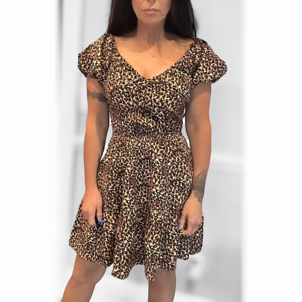 Gap Corset Tiered Mini Dress. Size Medium. NWT